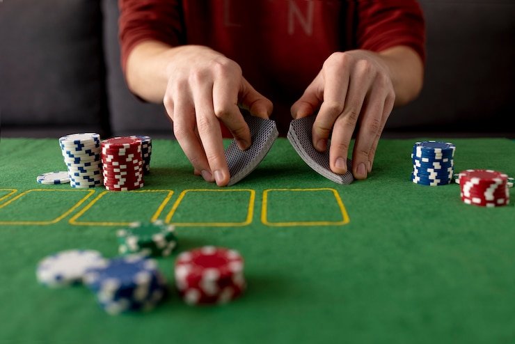 Sic Bo dice roll on demo habanero with live croupier and result display